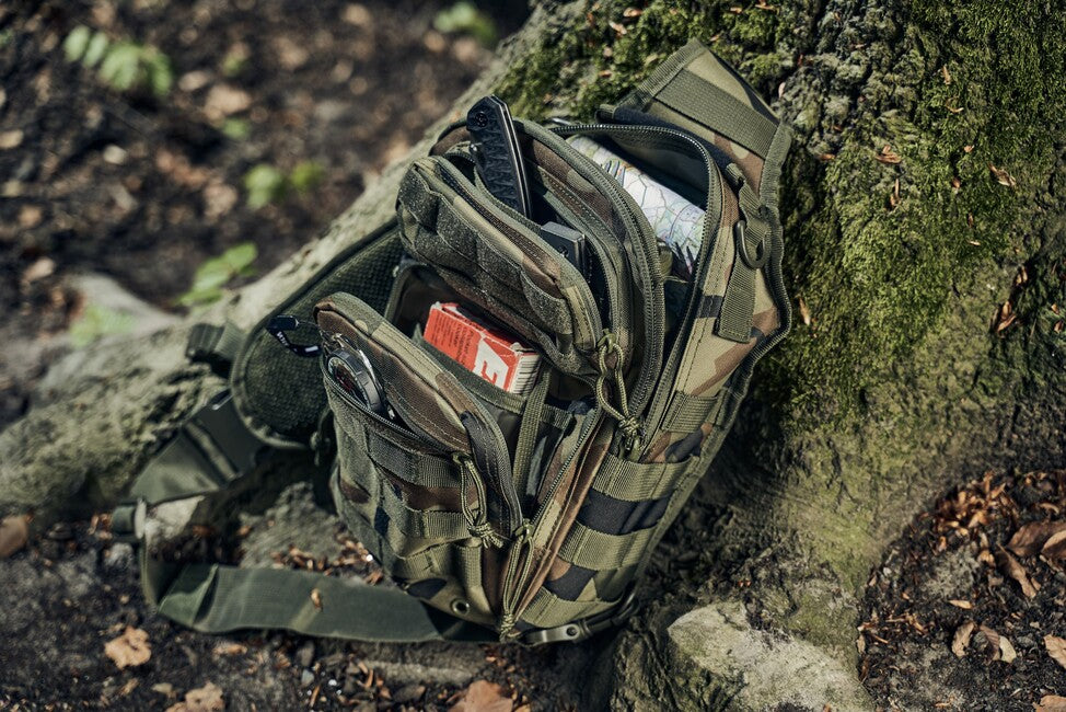 Brandit US Cooper schultertasche, darkcamo