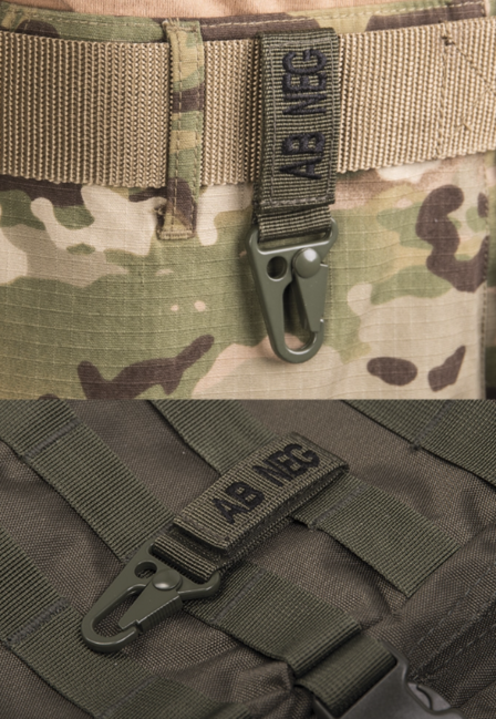 WARAGOD Schlüsselanhänger mit Blutgruppe AB- negativ, olive