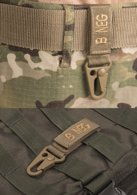 WARAGOD Karabiner mit Blutgruppe B- negativ, coyote