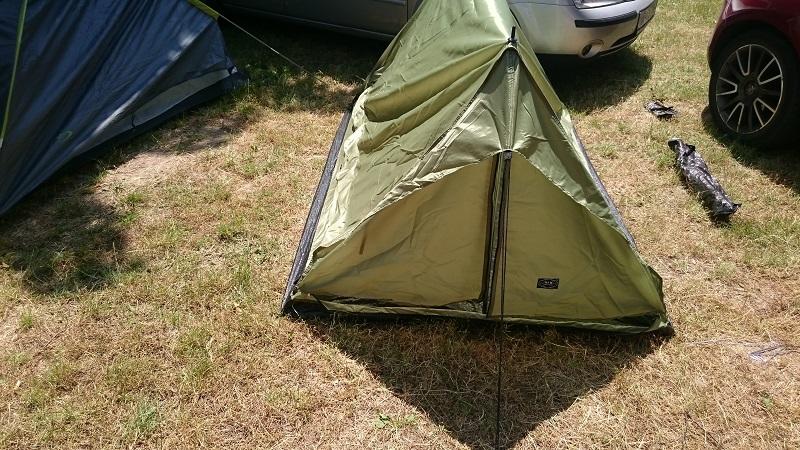 MFH Minipack Tent 2 Person BW Camo 213x137x97cm