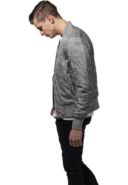 Urban Classics maskáčová bomber bunda