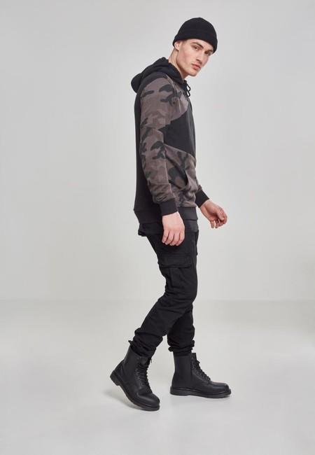 Urban Classics mikina Zig Zag, dark camo