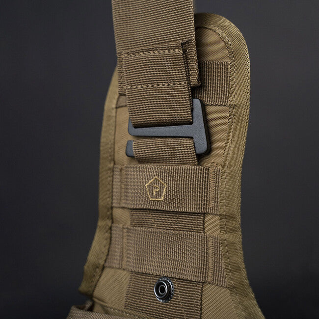 Pentagon Tasche cez rameno UCB, RAL7013